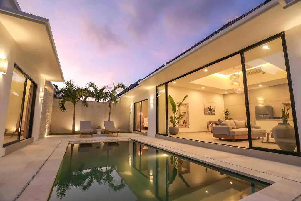 סמיניאק Villa Efire-3 Bedroom With Pool אינדונזיה